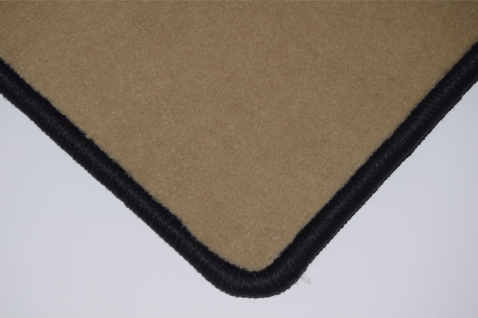 Fits Alfa Romeo GTV 1996-2005 Hitech Beige Luxury Tailored Car Mats - Picture 10 of 18