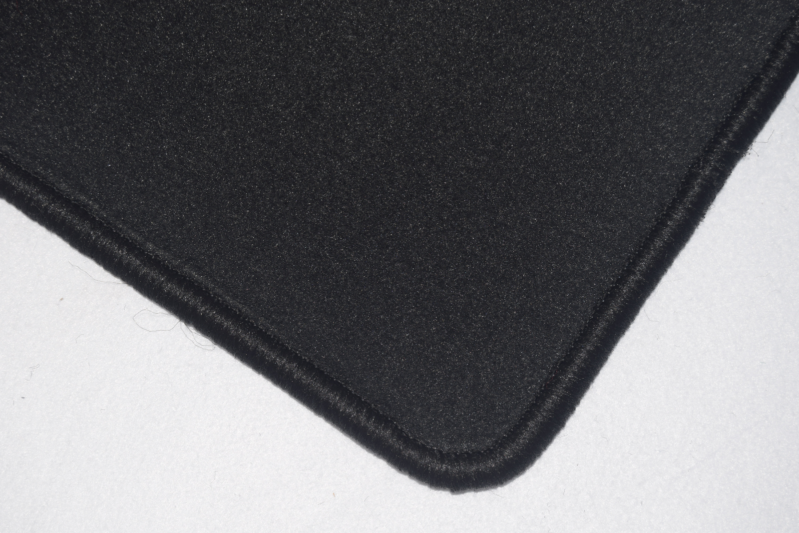 Fits TVR 3000M 1972-1979 Hitech Dark Grey Premium Tailored Carpet Car Mats - Picture 9 of 18
