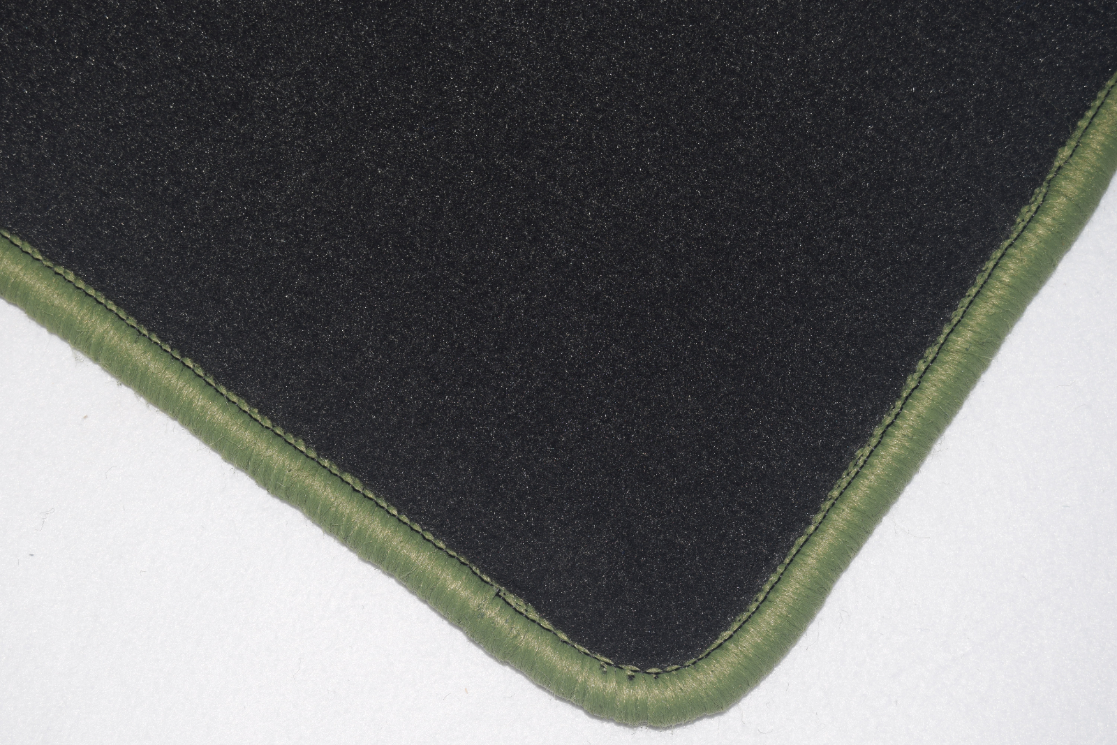 Fits TVR 3000M 1972-1979 Hitech Dark Grey Premium Tailored Carpet Car Mats - Picture 7 of 18