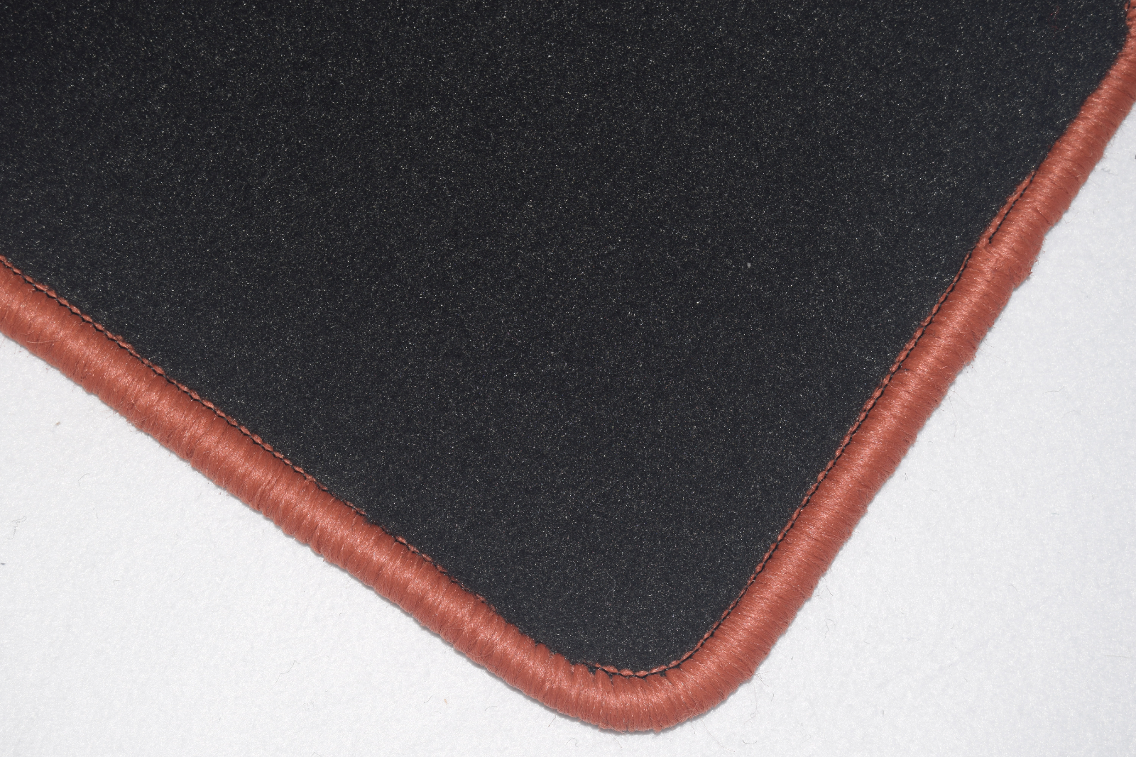 Fits TVR 3000M 1972-1979 Hitech Dark Grey Premium Tailored Carpet Car Mats - Picture 8 of 18