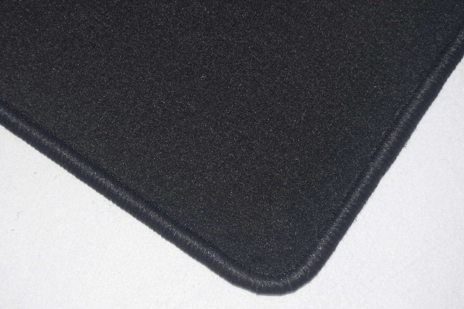 Fits TVR 3000M 1972-1979 Hitech Dark Grey Premium Tailored Carpet Car Mats - Picture 6 of 18