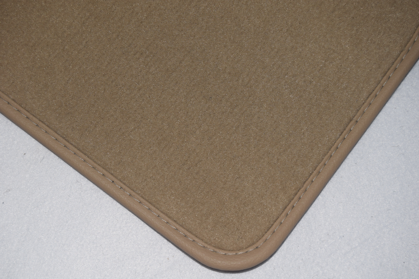 Fits Renault Twingo 2 2007-2014 Luxury BEIGE tailored car mats - Picture 4 of 28