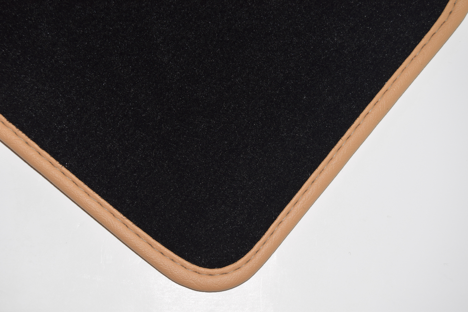 Fits Renault Twingo 2 2007-2014 Luxury BLACK tailored boot mat Autostyle - Picture 5 of 26