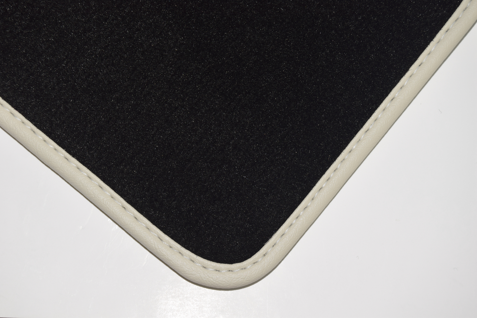 Fits Renault Twingo 2 2007-2014 Luxury BLACK tailored boot mat Autostyle - Picture 14 of 26