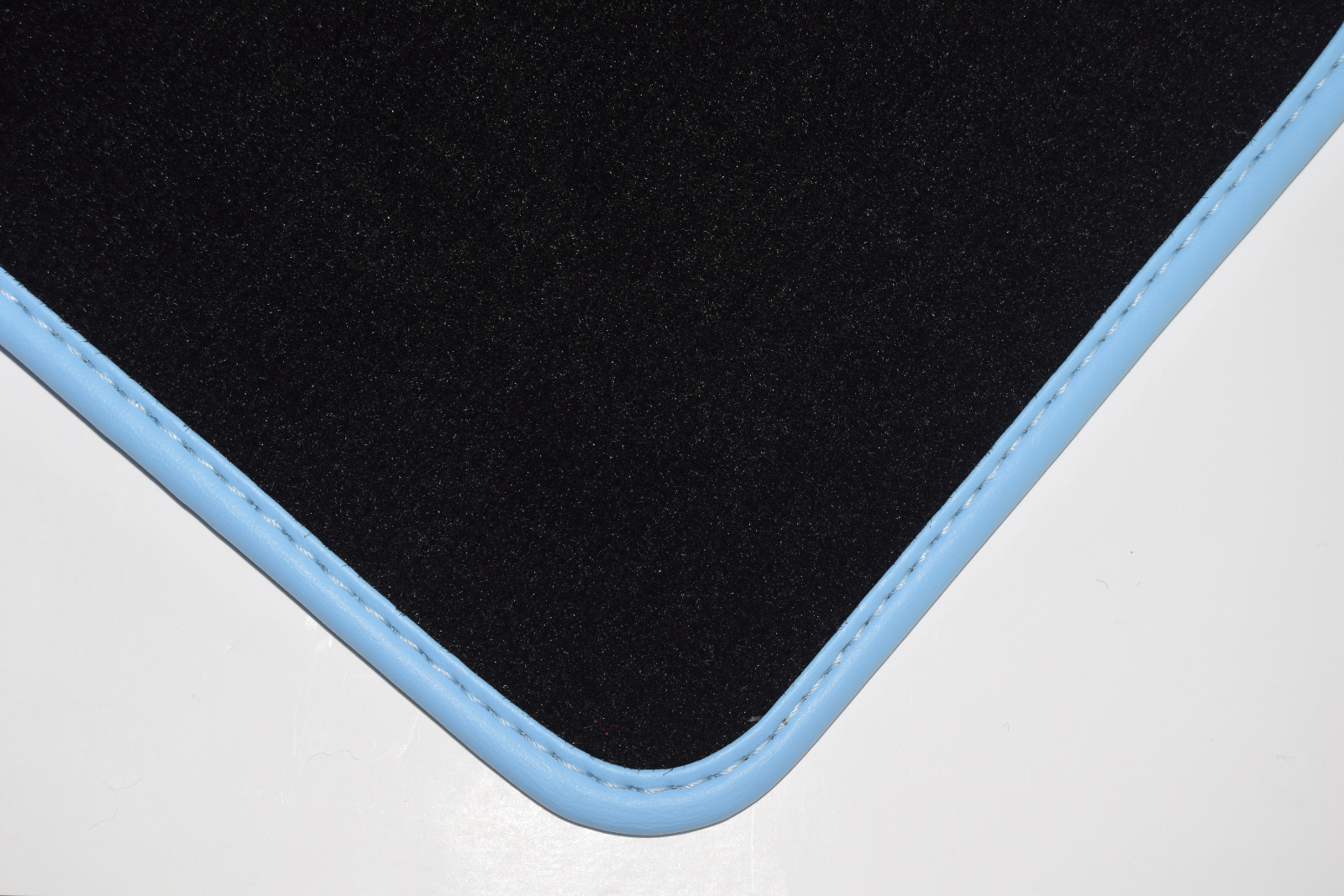 Fits Renault Twingo 2 2007-2014 Luxury BLACK tailored boot mat Autostyle - Picture 3 of 26